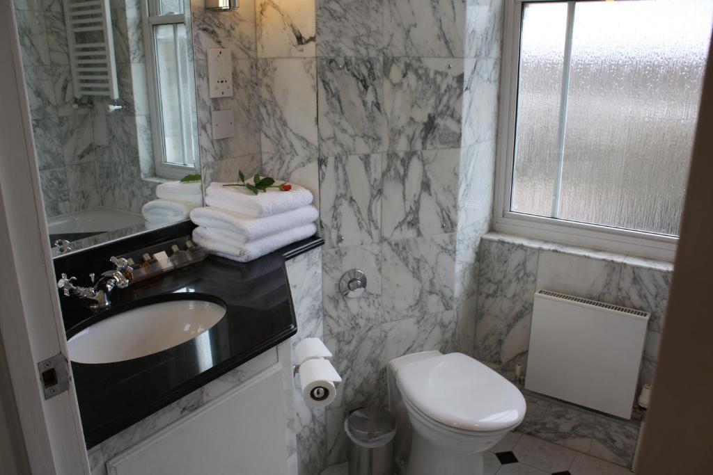 Richmond Inn Hotel Phòng bức ảnh